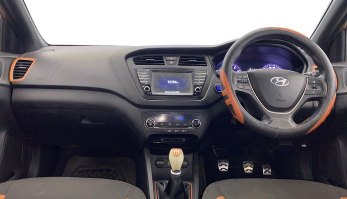 2015 Hyundai i20 Active 1.2 SX, Petrol, Manual, 99,915 km, Dashboard