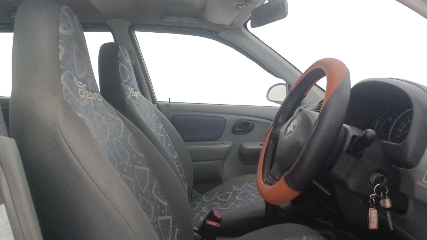 2014 Maruti Alto K10 VXI, CNG, Manual, 65,413 km, Right Side Front Door Cabin