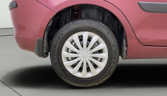 2016 Maruti Swift Dzire VXI, Petrol, Manual, 36,676 km, Right Rear Wheel