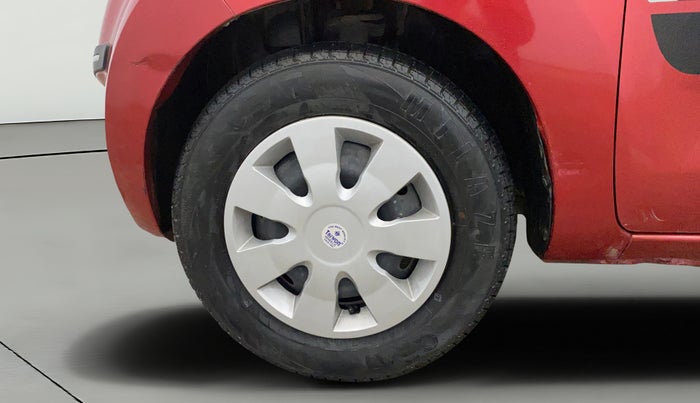 2017 Datsun Redi Go T(O) 1.0, Petrol, Manual, 34,713 km, Left Front Wheel