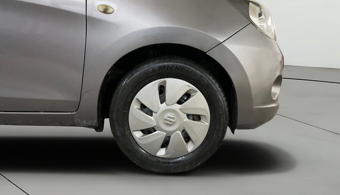 2015 Maruti Celerio VXI, Petrol, Manual, 48,490 km, Right Front Wheel