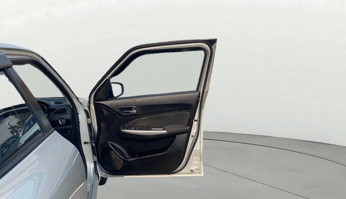 2020 Maruti Swift ZXI PLUS, Petrol, Manual, 28,692 km, RHS Front Door