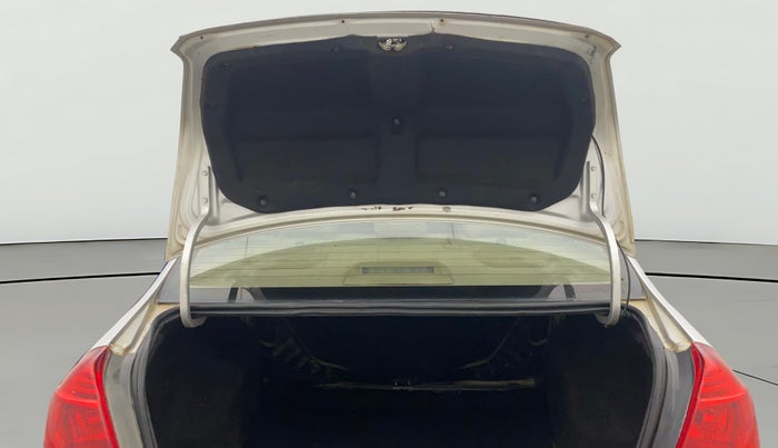 2016 Toyota Etios G, Petrol, Manual, 1,45,498 km, Boot Door Open