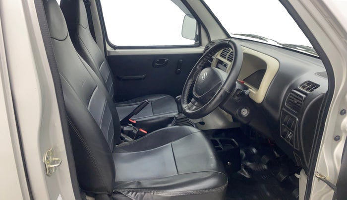 2022 Maruti Eeco 5 STR AC (O), Petrol, Manual, 30,049 km, Right Side Front Door Cabin