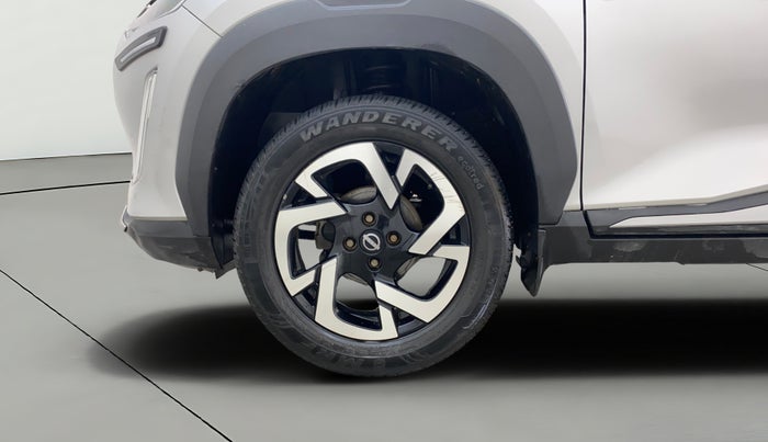 2022 Nissan MAGNITE XV MT, Petrol, Manual, 40,792 km, Left Front Wheel