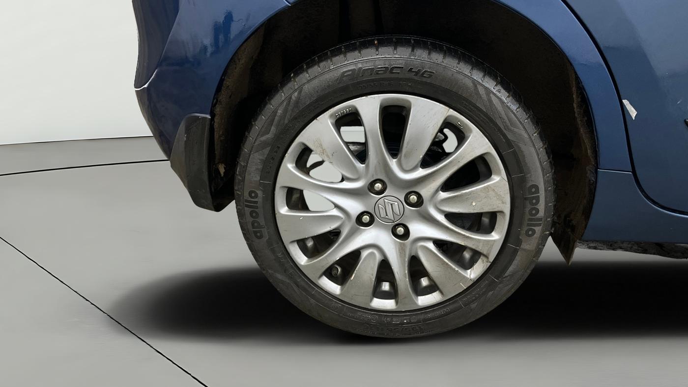 2017 Maruti Baleno ALPHA CVT PETROL 1.2, Petrol, Automatic, 36,362 km, Right Rear Wheel