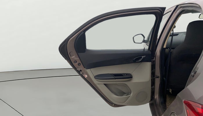 2016 Tata Tiago XT PETROL, Petrol, Manual, 82,868 km, LHS Rear Door