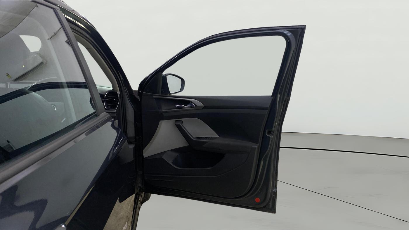 2022 Skoda KUSHAQ AMBITION 1.0L TSI MT, Petrol, Manual, 48,424 km, RHS Front Door