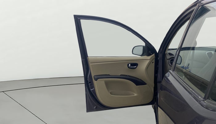 2014 Hyundai i10 SPORTZ 1.1, Petrol, Manual, 31,204 km, LHS Front Door