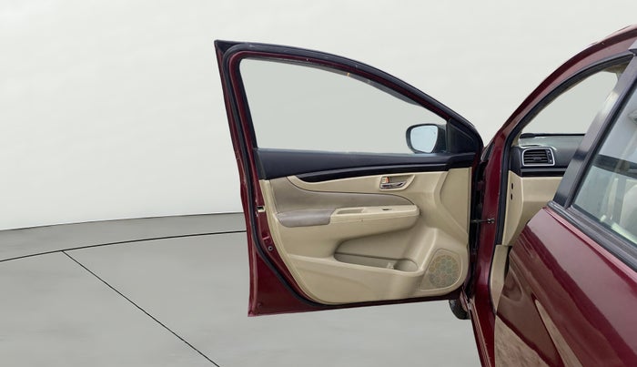 2015 Maruti Ciaz ZXI, Petrol, Manual, 1,05,263 km, LHS Front Door