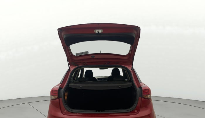 2018 Hyundai Elite i20 ASTA 1.2 (O), Petrol, Manual, 1,00,301 km, Boot Door Open