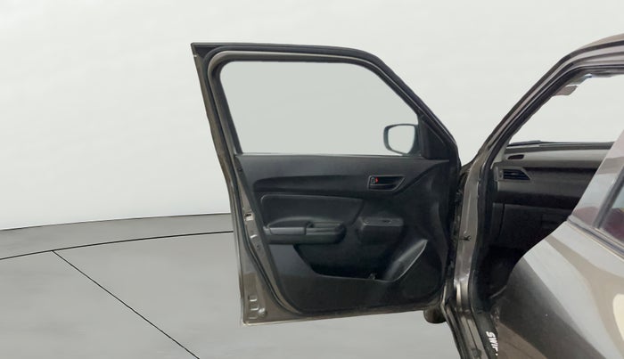 2023 Maruti Swift LXI, Petrol, Manual, 29,593 km, LHS Front Door