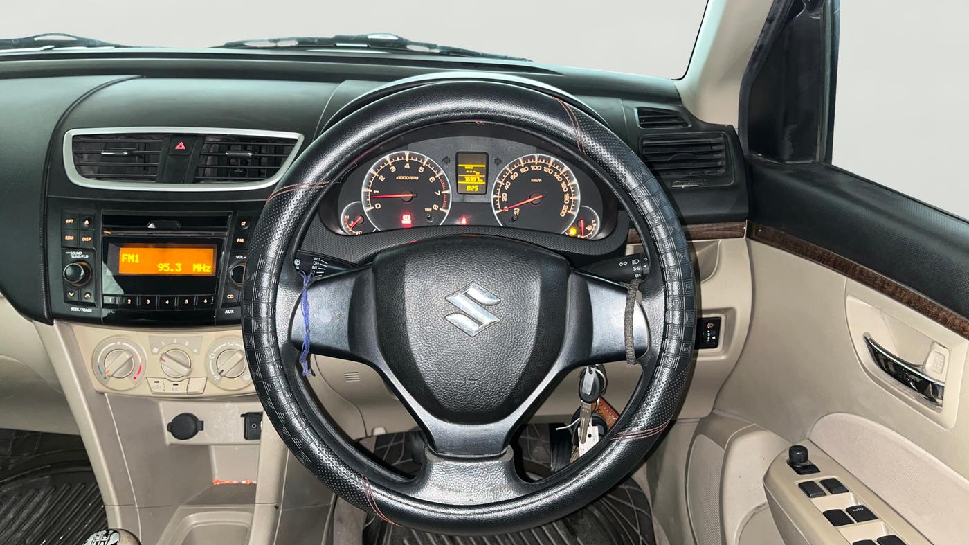 2016 Maruti Swift Dzire VXI, CNG, Manual, 75,510 km, Steering Wheel Close Up