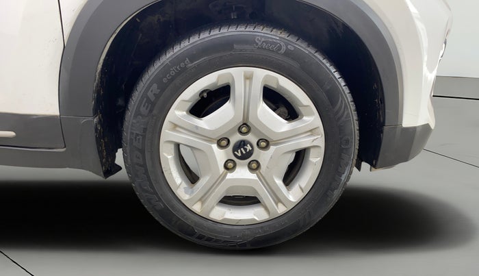 2021 KIA SONET HTX 1.0 IMT, Petrol, Manual, 55,683 km, Right Front Wheel