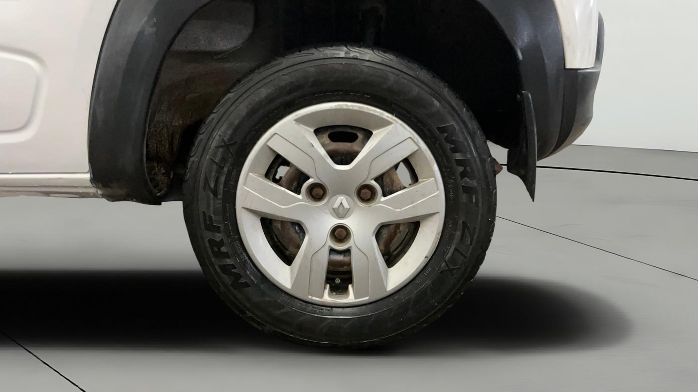 2017 Renault Kwid RXL, Petrol, Manual, 75,750 km, Left Rear Wheel