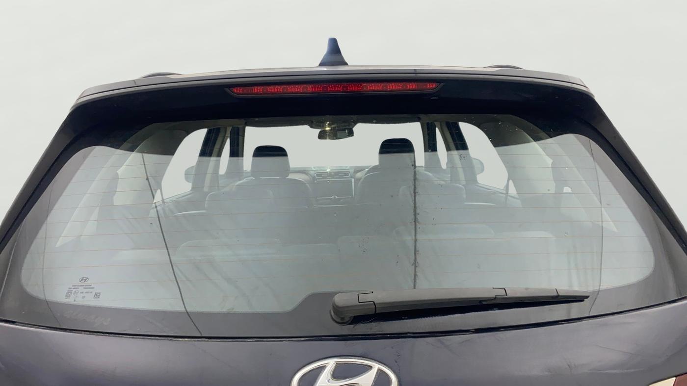 2022 Hyundai ALCAZAR PLATINUM 1.5 MT 7STR, Diesel, Manual, 80,428 km, Rear Windshield