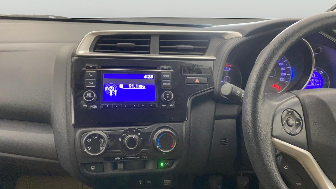 2017 Honda Jazz 1.2L I-VTEC SV, Petrol, Manual, 63,015 km, Air Conditioner
