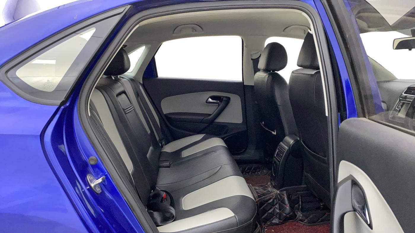 2020 Skoda Rapid AMBITION AT TSI, Petrol, Automatic, 1,03,591 km, Right Side Rear Door Cabin