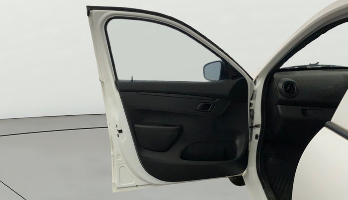 2023 Renault Kwid RXL 1.0, CNG, Manual, 12,856 km, LHS Front Door
