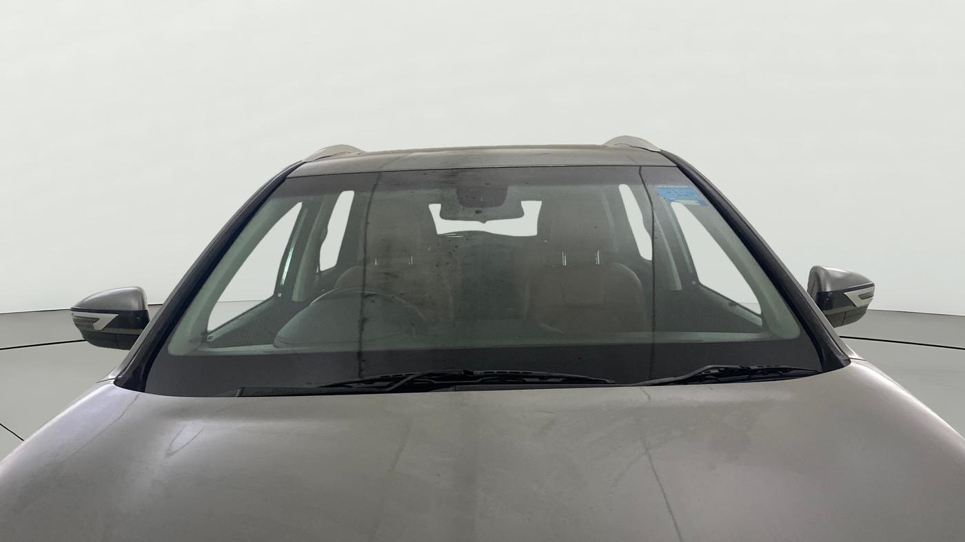 2020 MG HECTOR PLUS SHARP 1.5 PETROL TURBO DCT 6-STR, Petrol, Automatic, 74,411 km, Front Windshield