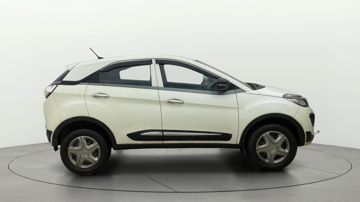 2019 Tata NEXON XMA PETROL, Petrol, Automatic, 21,699 km, Right Side View