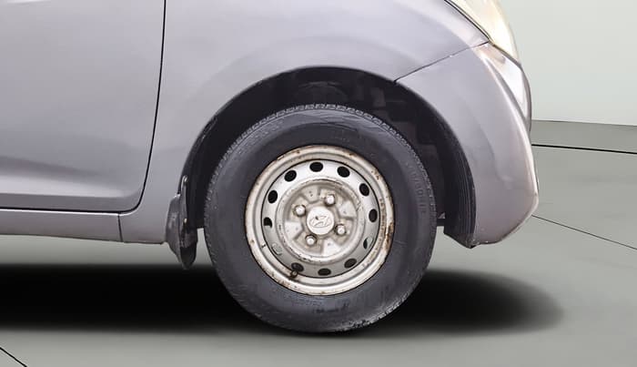 2013 Hyundai Eon ERA +, Petrol, Manual, 96,272 km, Right Front Wheel