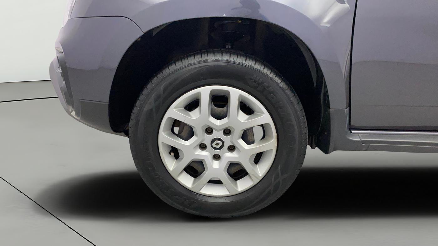 2019 Renault Duster 85 PS RXS MT DIESEL, Diesel, Manual, 88,828 km, Left Front Wheel