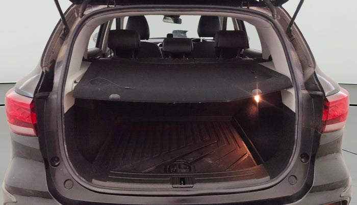 2022 MG ASTOR SHARP 1.5 MT, Petrol, Manual, 6,255 km, Boot Open Zoomed View