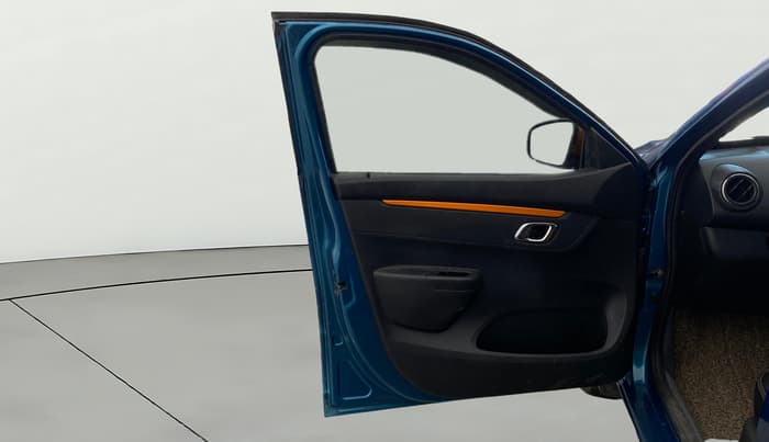 2019 Renault Kwid CLIMBER 1.0 (O), Petrol, Manual, 39,762 km, LHS Front Door