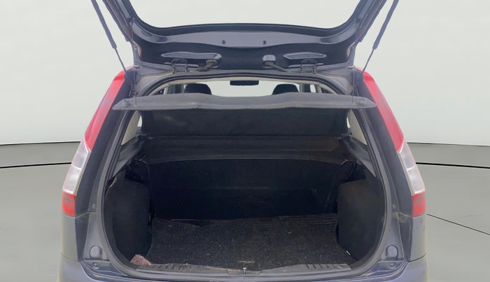 2013 Ford Figo TITANIUM 1.2 PETROL, Petrol, Manual, 28,990 km, Boot Open Zoomed View