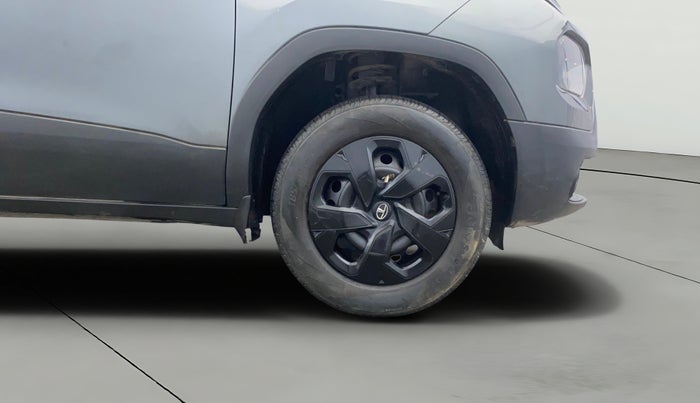 2022 Tata PUNCH ADVENTURE MT, Petrol, Manual, 32,216 km, Right Front Wheel