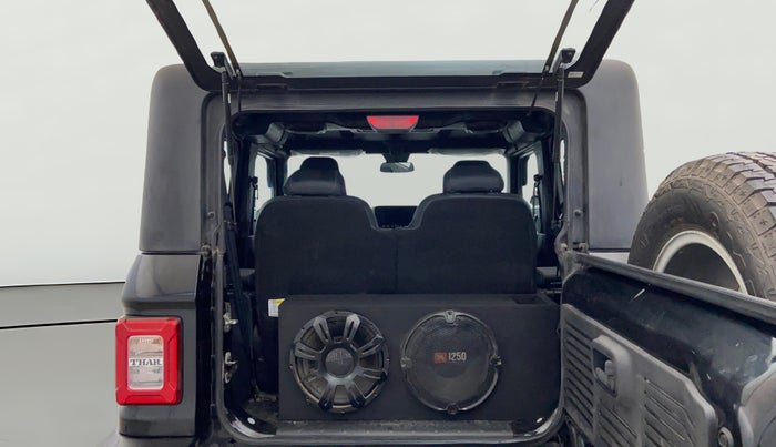 2024 Mahindra Thar LX P 2WD AT HT, Petrol, Automatic, 36,688 km, Boot Open Zoomed View