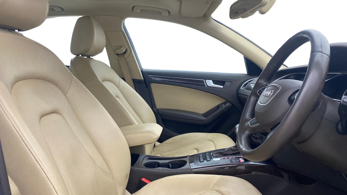 2015 Audi A4 35 TFSI PREMIUM, Petrol, Automatic, 77,679 km, Right Side Front Door Cabin