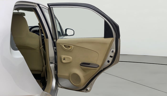 2012 Honda Brio V MT, Petrol, Manual, 95,376 km, RHS Rear Door