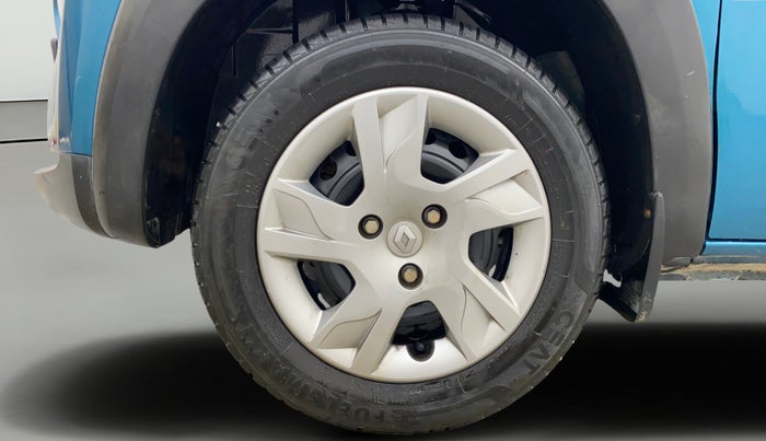 2021 Renault Kwid RXT 1.0 (O), Petrol, Manual, 26,121 km, Left Front Wheel