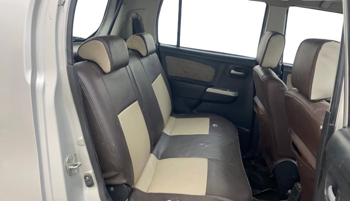 2014 Maruti Wagon R 1.0 VXI, Petrol, Manual, 71,841 km, Right Side Rear Door Cabin