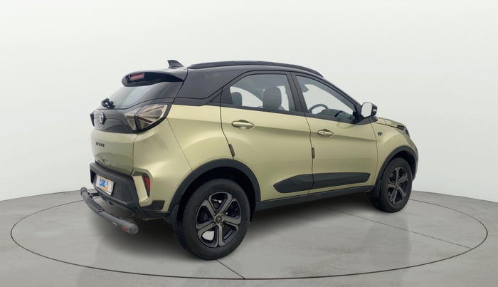2022 Tata NEXON XZA PLUS KAZIRANGA PETROL, Petrol, Automatic, 31,771 km, Right Back Diagonal