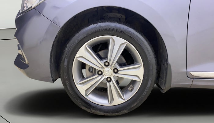 2018 Hyundai Verna 1.6 VTVT SX O, Petrol, Manual, 75,988 km, Left Front Wheel