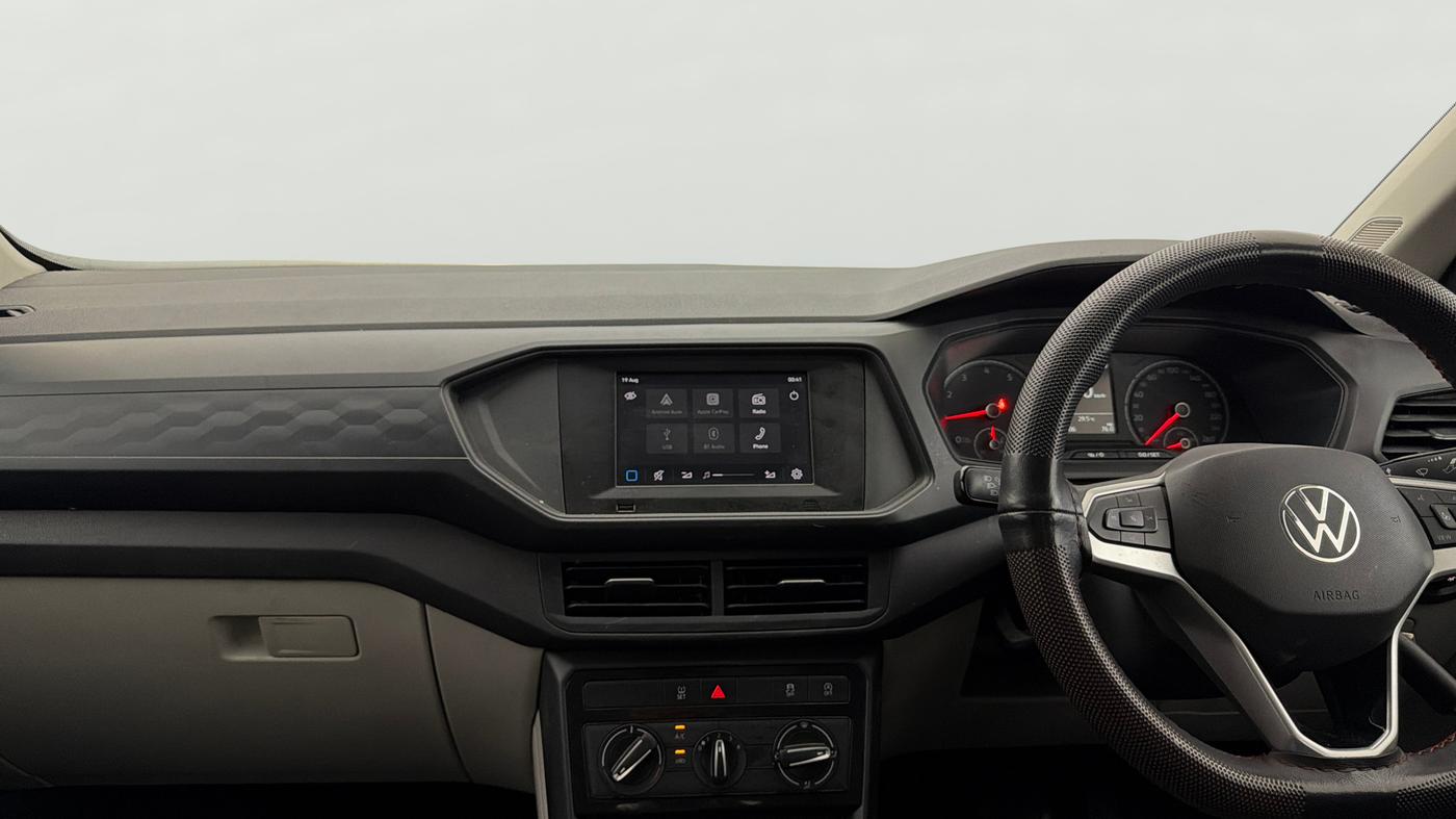 2022 Volkswagen TAIGUN COMFORTLINE 1.0 TSI MT, Petrol, Manual, 56,582 km, Air Conditioner