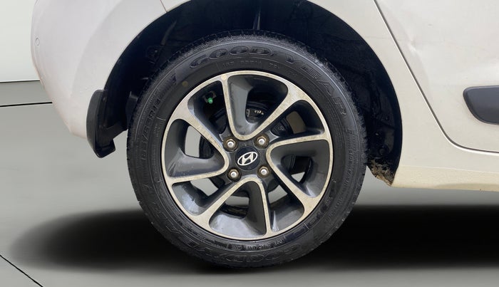 2017 Hyundai Grand i10 ASTA 1.2 KAPPA VTVT, Petrol, Manual, 61,468 km, Right Rear Wheel