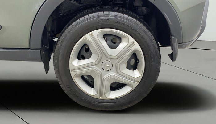 2023 Tata NEXON XM SUNROOF PETROL, Petrol, Manual, 20,850 km, Left Rear Wheel