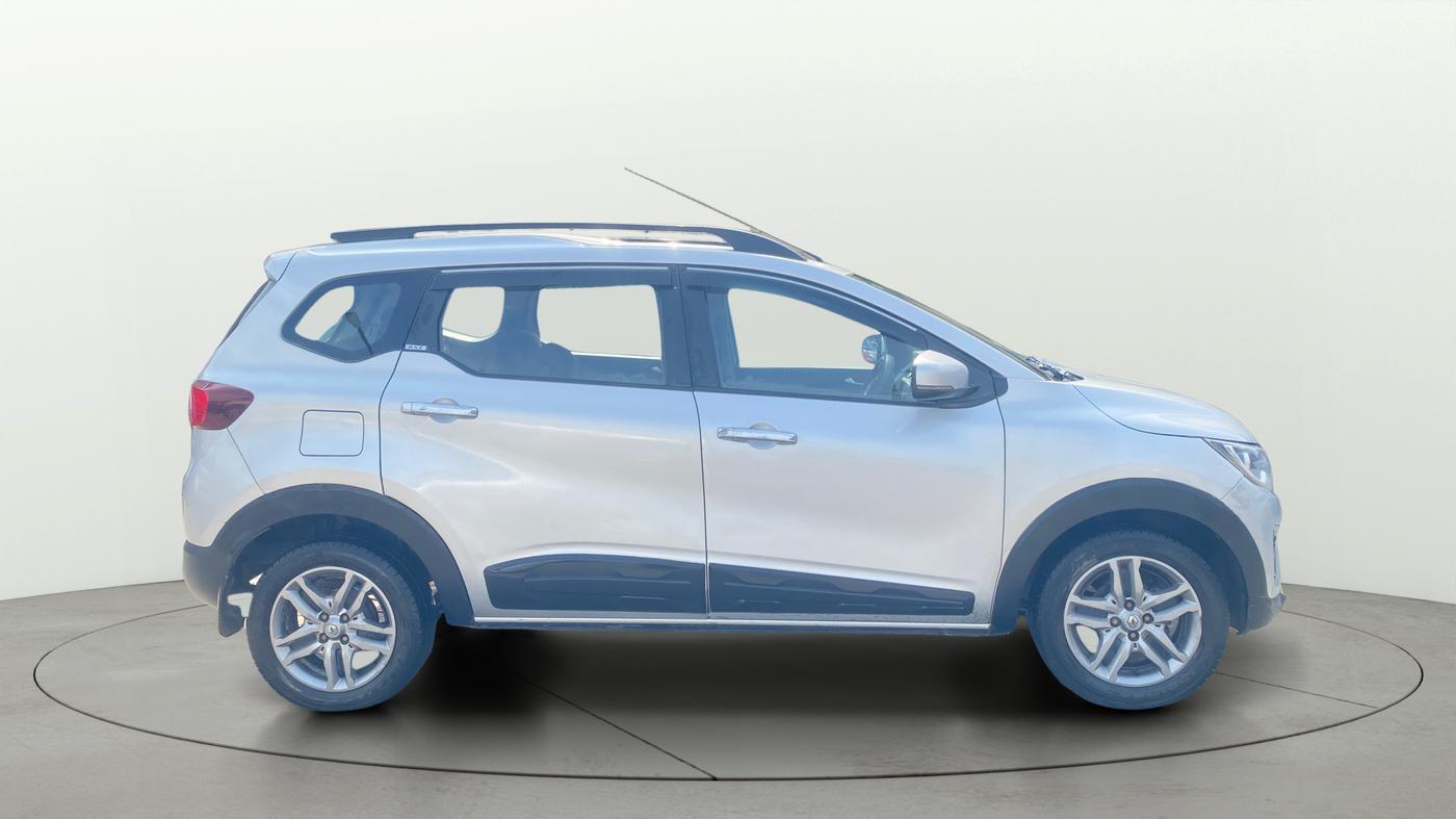 2021 Renault TRIBER RXZ AMT, Petrol, Automatic, 63,518 km, Right Side View