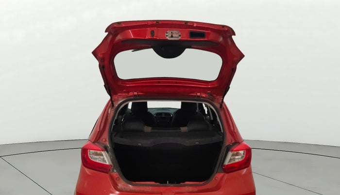 2018 Tata Tiago XZ PETROL, Petrol, Manual, 49,107 km, Boot Door Open