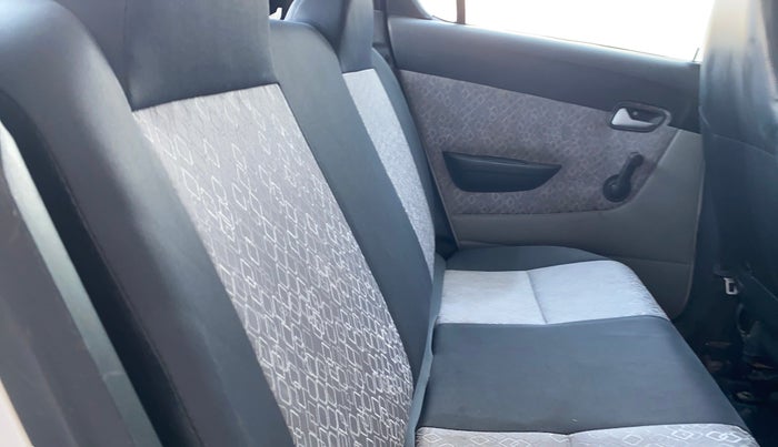 2018 Maruti Alto 800 LXI, Petrol, Manual, 95,057 km, Right Side Rear Door Cabin