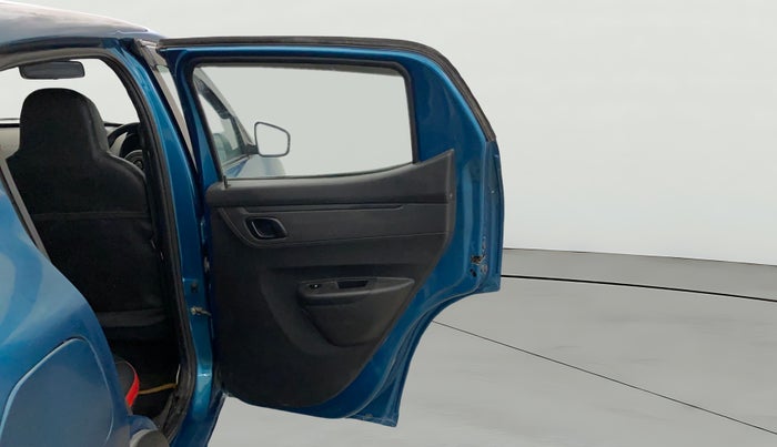 2022 Renault Kwid RXT 1.0 (O), Petrol, Manual, 54,988 km, RHS Rear Door