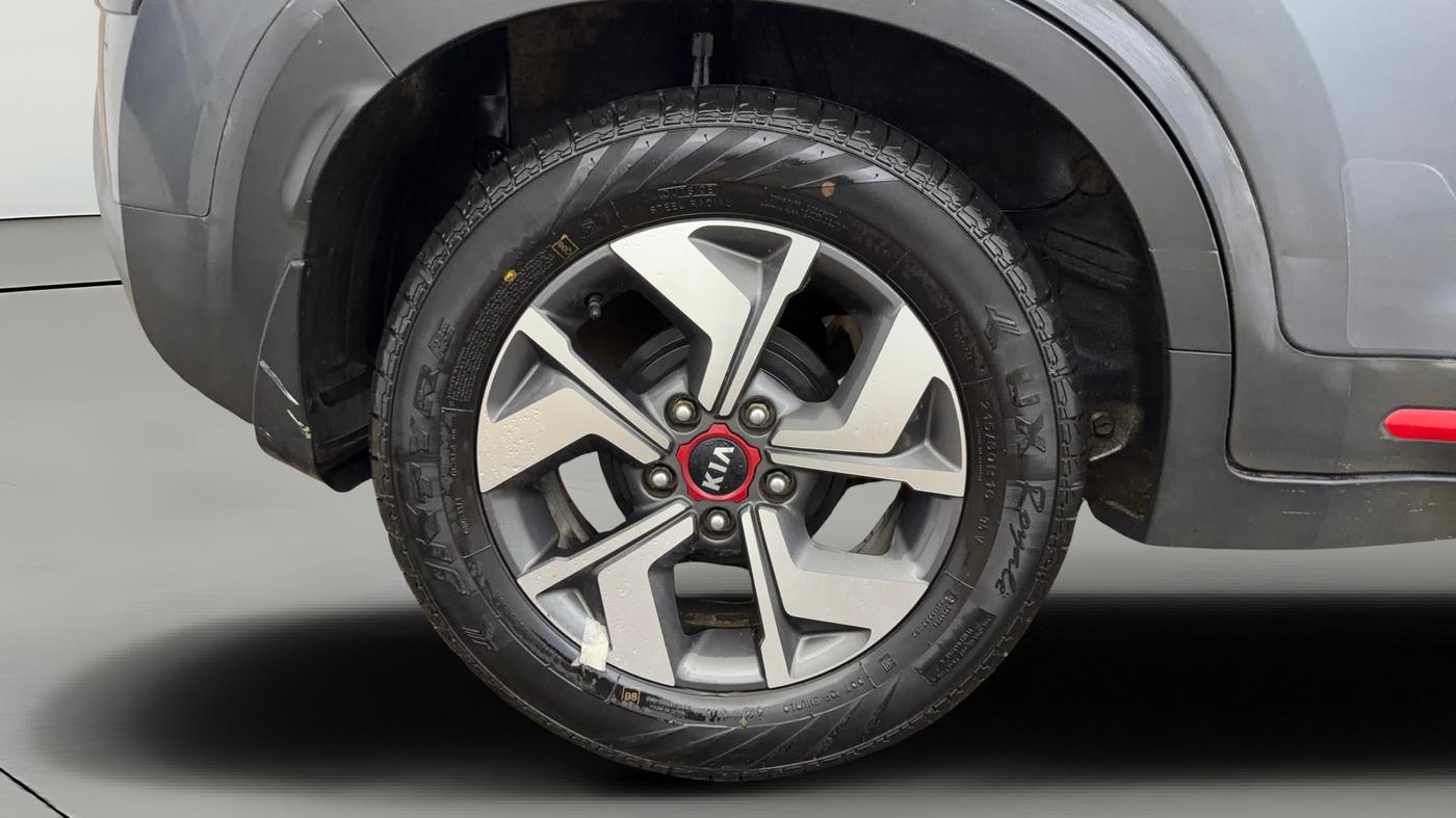 2021 KIA SONET GTX PLUS 1.0 IMT, Petrol, Manual, 64,334 km, Right Rear Wheel