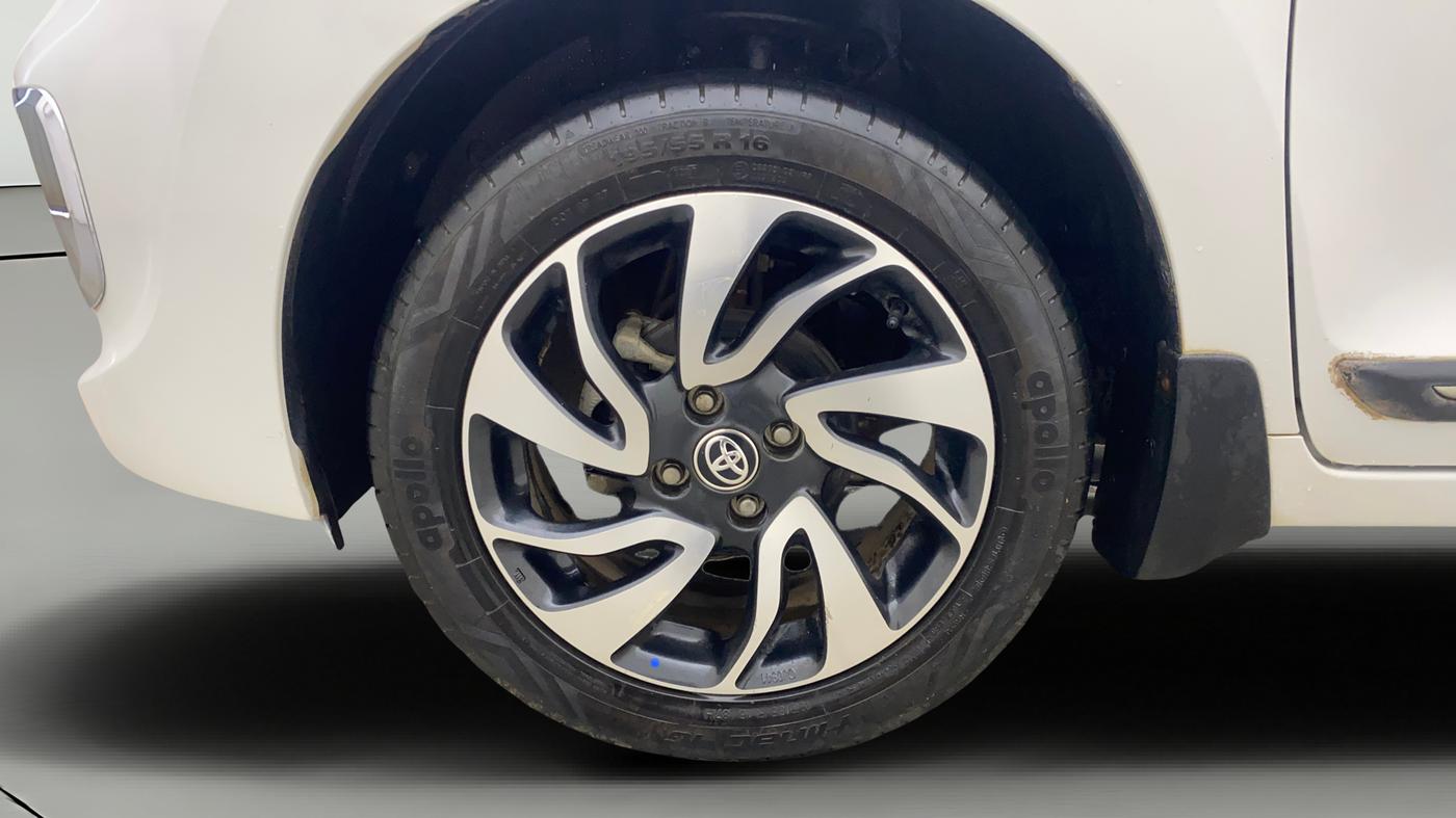 2020 Toyota Glanza G, Petrol, Manual, 9,252 km, Left Front Wheel