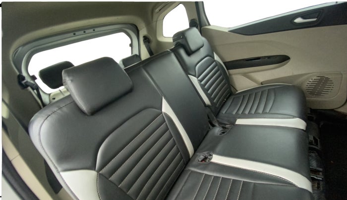 2019 Renault TRIBER RXZ, Petrol, Manual, 55,862 km, Right Side Rear Door Cabin