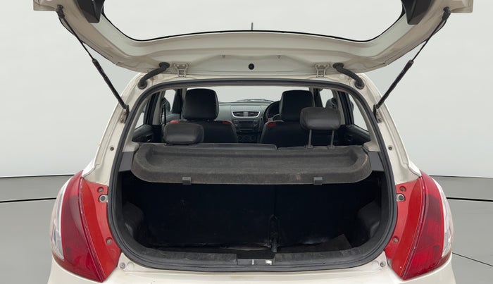 2015 Maruti Swift VXI, Petrol, Manual, 62,671 km, Boot Open Zoomed View