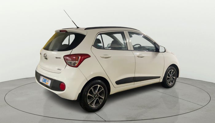 2017 Hyundai Grand i10 SPORTZ (O) AT 1.2 KAPPA VTVT, Petrol, Automatic, 39,461 km, Right Back Diagonal